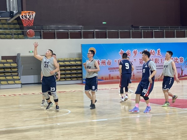 时搏app官方版下载篮球队在林州市篮球比赛中获奖